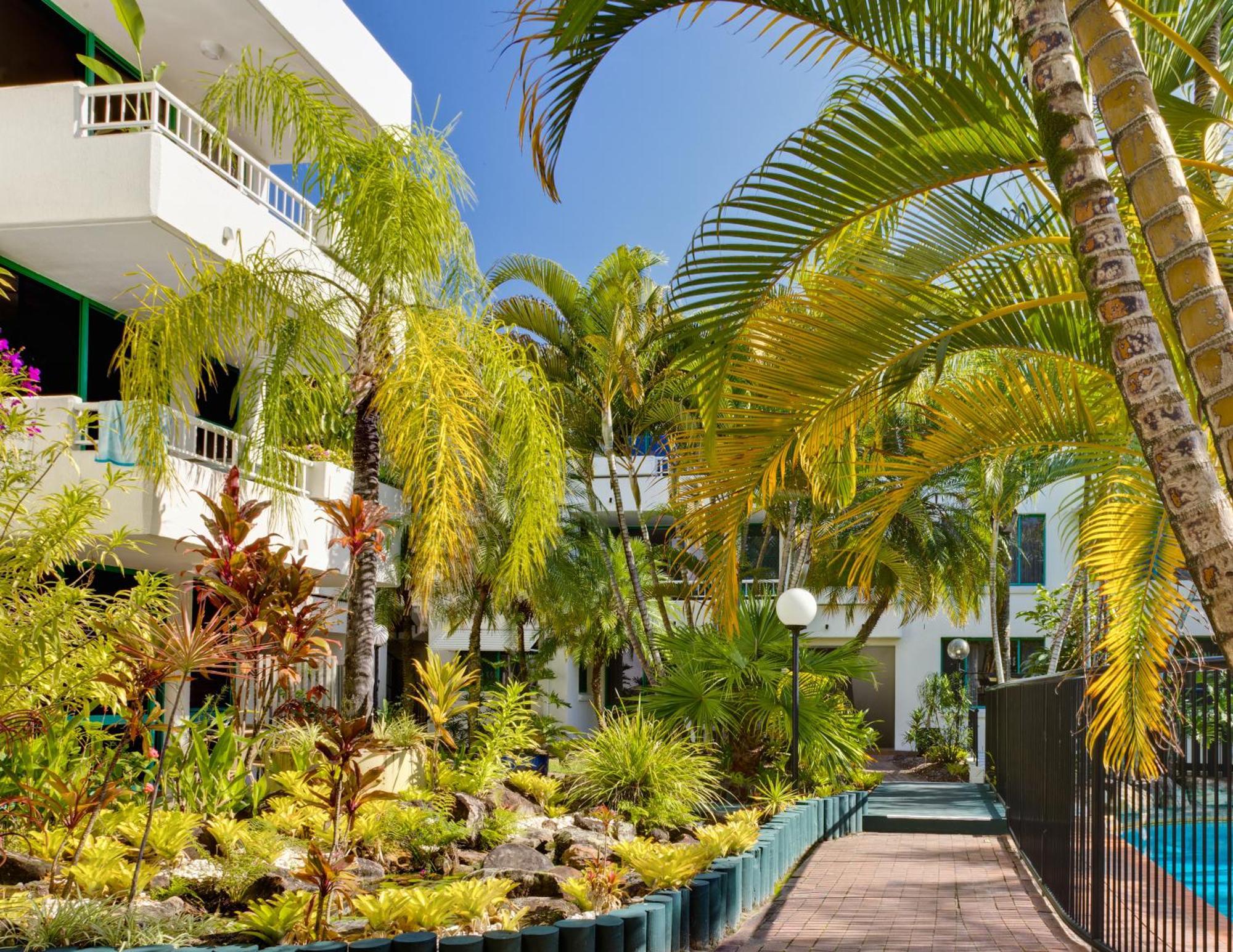 Headland Gardens Holiday Apartments Alexandra Headland Bagian luar foto