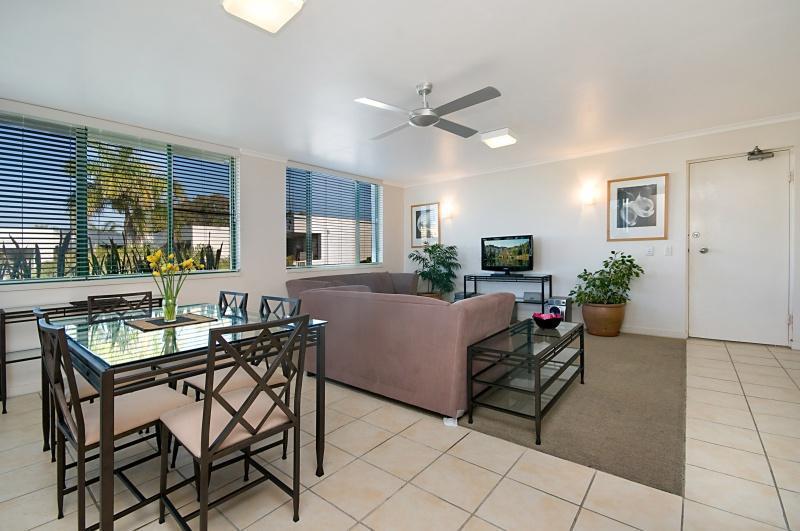 Headland Gardens Holiday Apartments Alexandra Headland Bagian luar foto